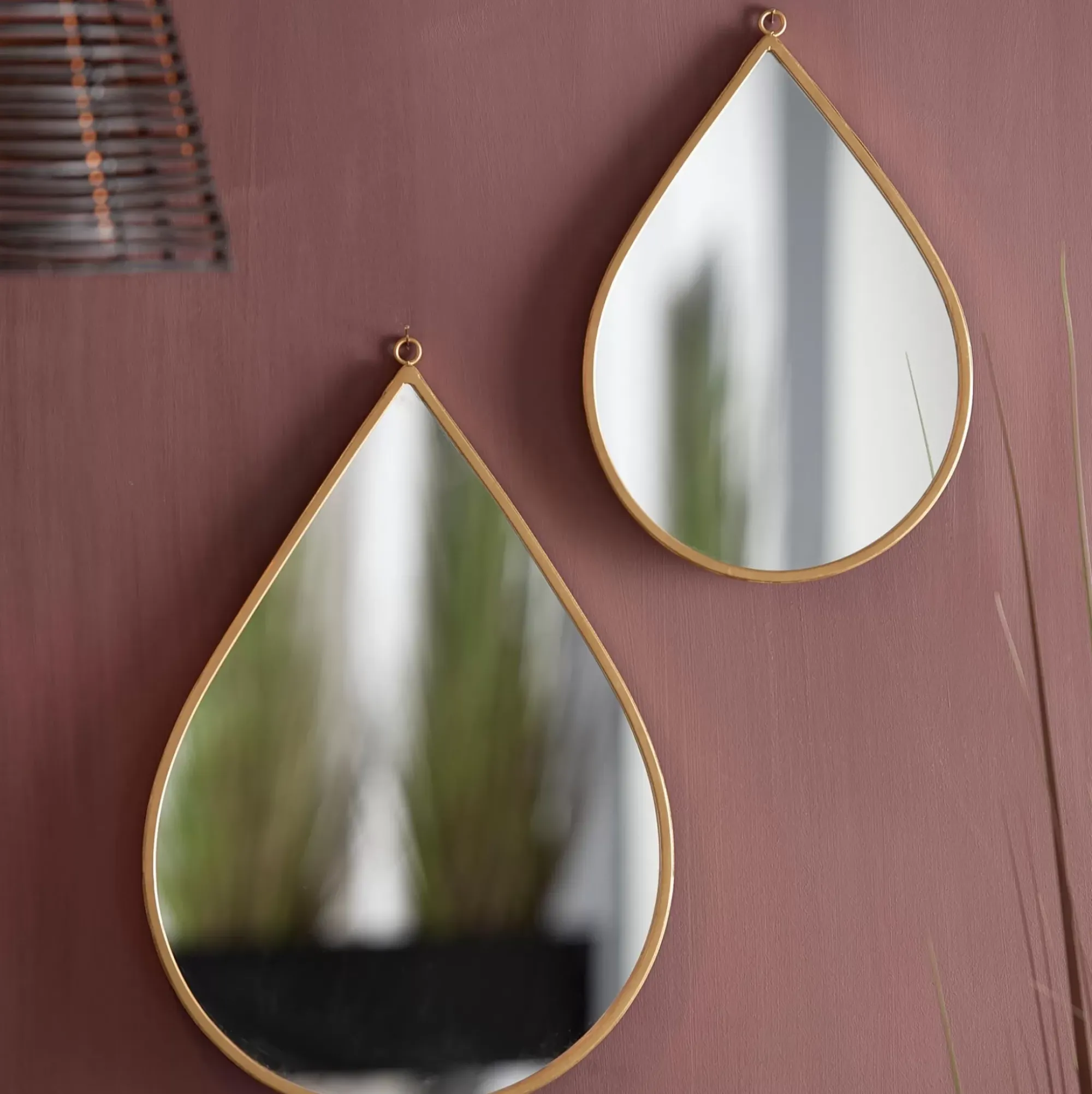 CASA Drop Espejo Dorado Hot