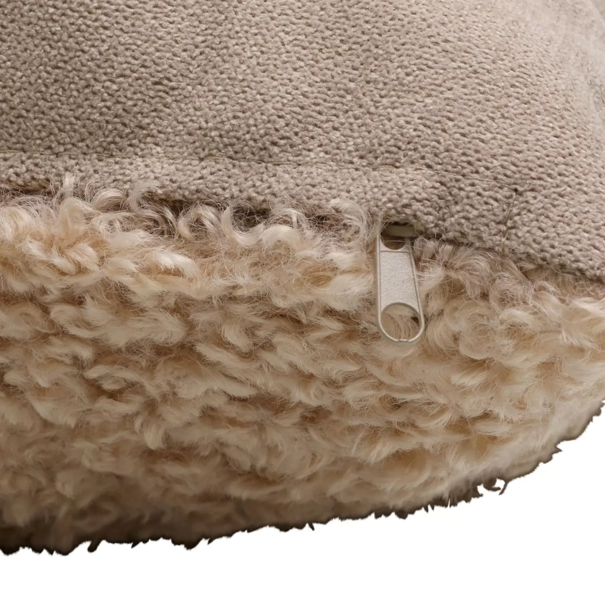 CASA Hugo Cojin Beis Fashion