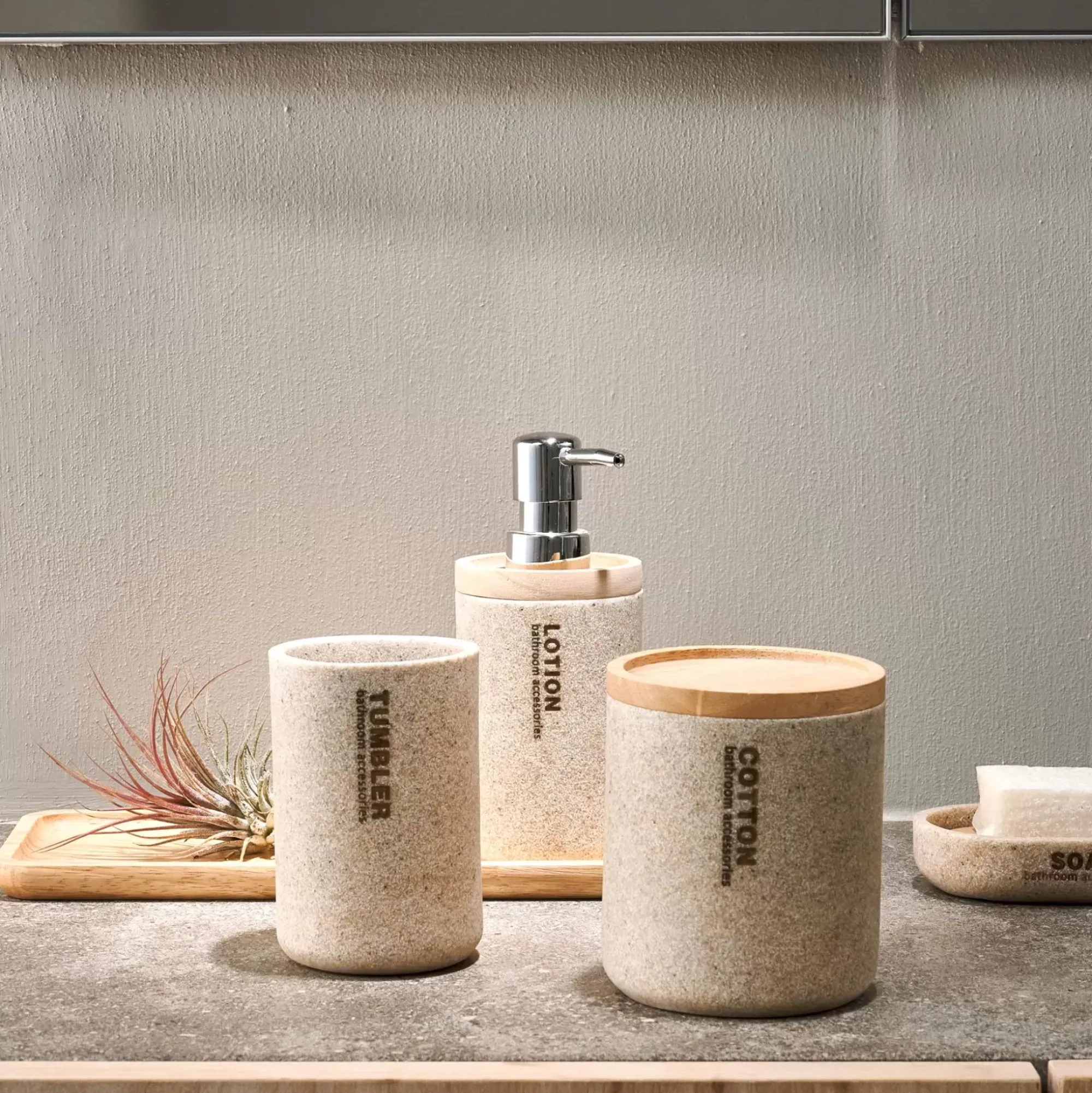 CASA New Resin Dispensador De Jabon Natural Hot