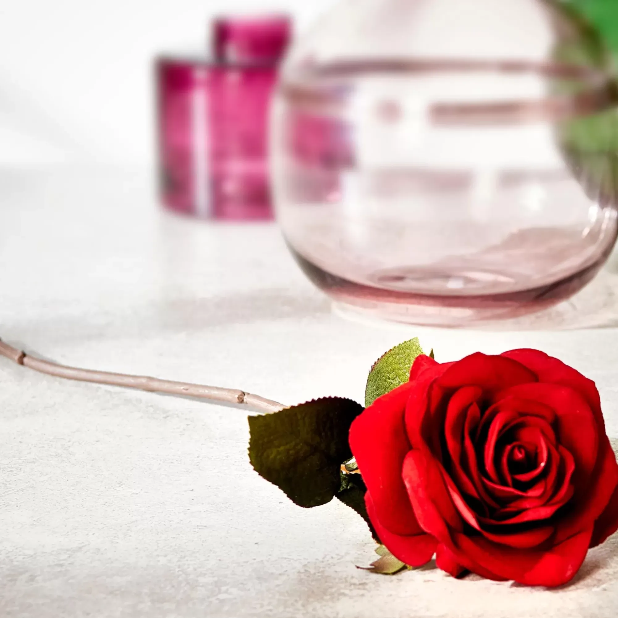 CASA Velvet Flor Artificial Rojo New