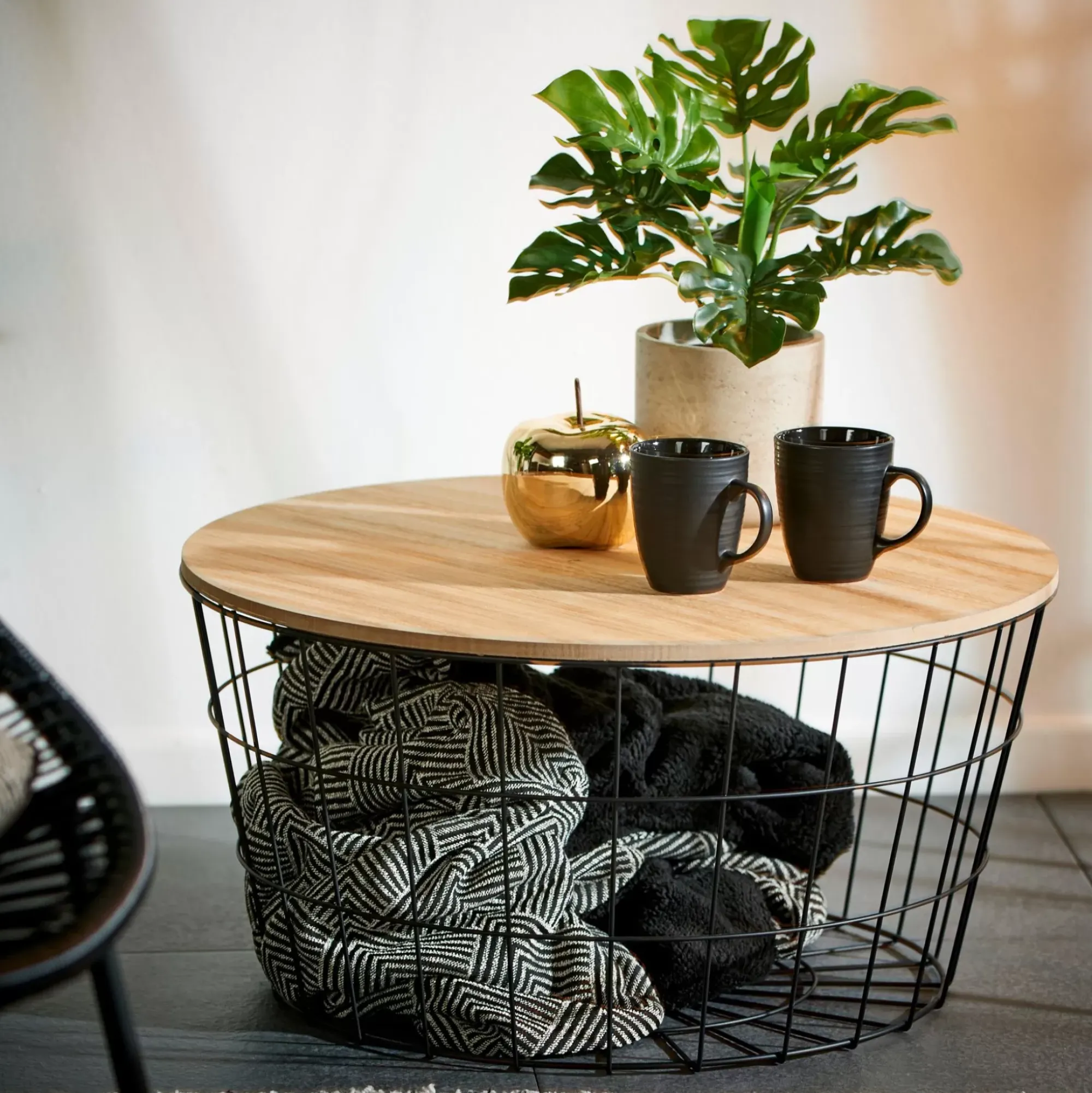 CASA Wire Xl Mesa Auxiliar Xl Negro, Natural Hot